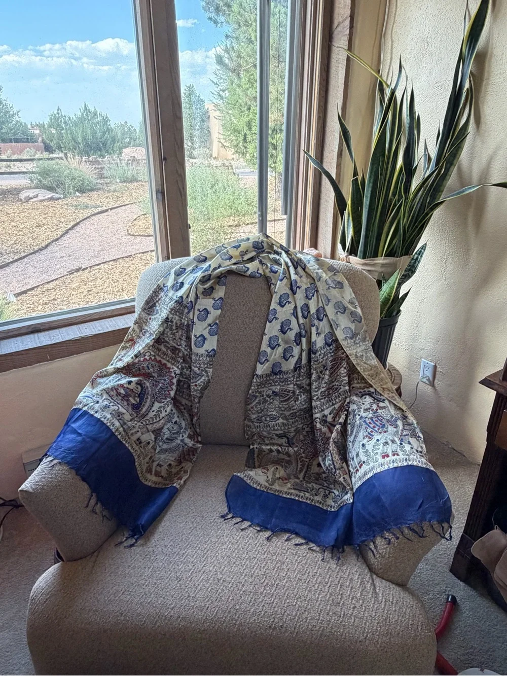 Indian Silk-Style Madhubani Folk Art Scarf Shawl Blue Gold 28x40